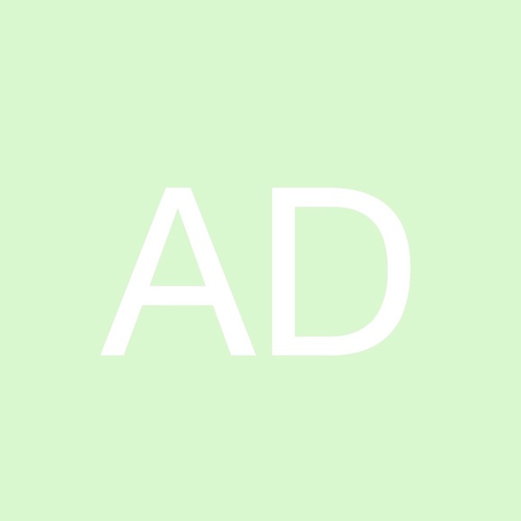 Meet your Posher, Abby - Picture 1 of 1